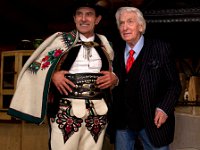 50  50. Od prawej: Maestro Mieczysław Święcicki, dr Bronisław Orawiec-Wyśni.